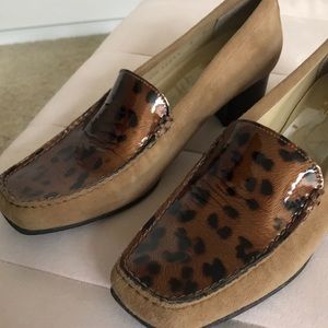 Stuart Weitzman mo the leopard patent/suede shoes
